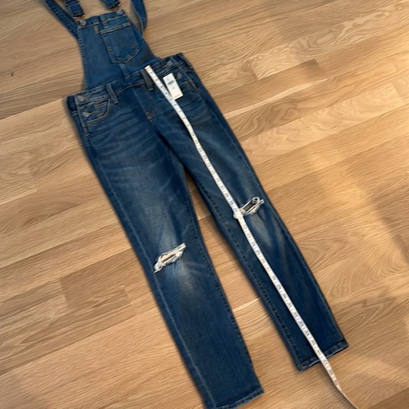 Anthropologie Levi’s New Distressed Overalls XS - Picture 10 of 11